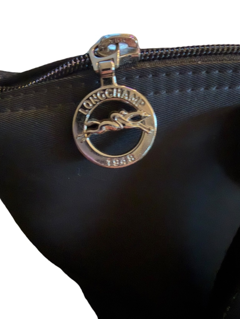Longchamp Le Pliage Neo Medium Black Nylon Shoulder Tote - Picture 4 of 12